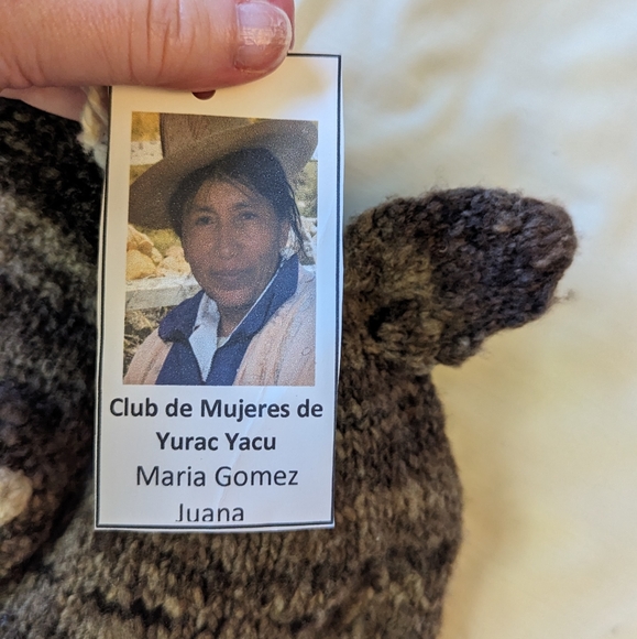 Handmade Peruvian Alpaca wool Adult Medium animal hat NWT - Picture 3 of 6